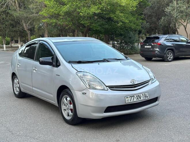 Toyota Prius-7
