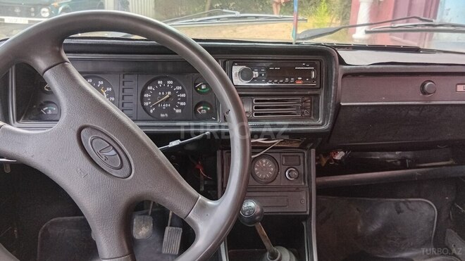 LADA (VAZ) 2107 1990, 76,990 km - 1.5 л - Astara