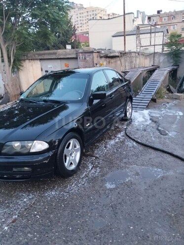 BMW 318 2001, 100,000 km - 1.9 l - Bakı