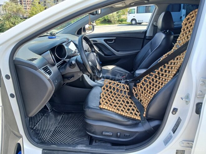 Hyundai Elantra 2013, 204,000 km - 1.8 l - Sumqayıt
