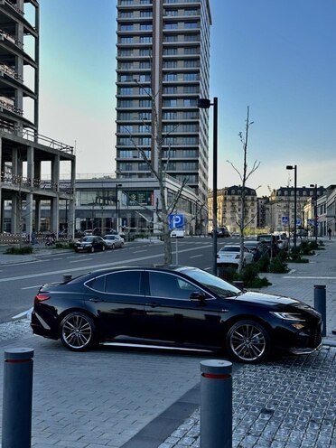 Toyota Camry 2024, 8,200 km - 2.0 l - Bakı