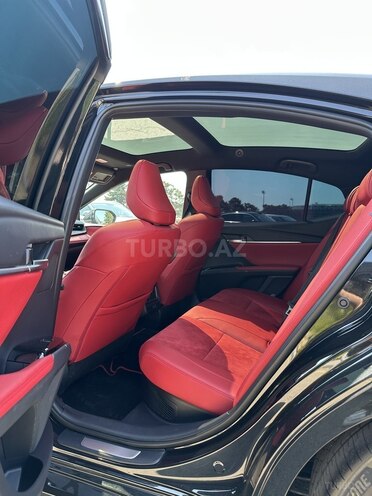 Toyota Camry 2024, 8,200 km - 2.0 l - Bakı