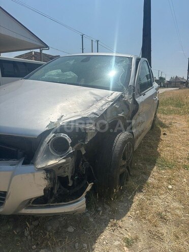 Opel Astra 2008, 29,000 km - 1.8 l - Şabran
