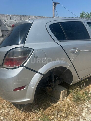Opel Astra 2008, 29,000 km - 1.8 l - Şabran
