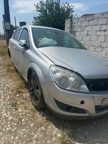 Opel Astra 2008, 29,000 km - 1.8 l - Şabran