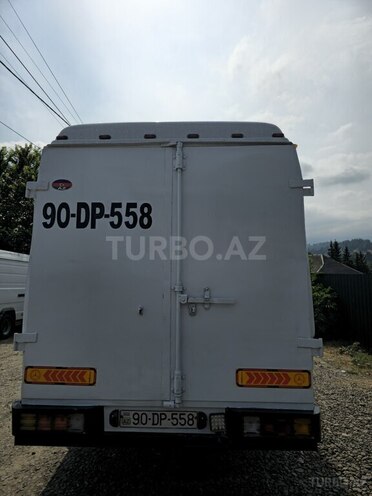 Mercedes Vario 1995, 553,460 km - 4.0 l - Astara