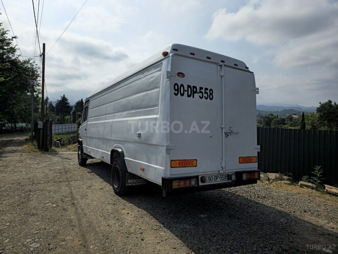 Mercedes Vario 1995, 553,460 km - 4.0 l - Astara