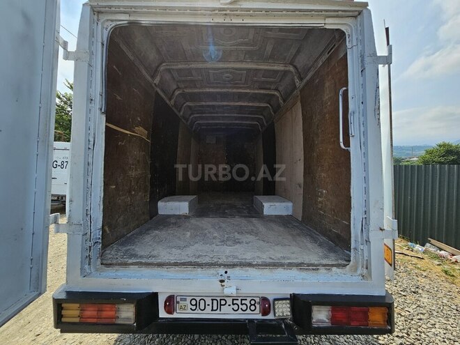 Mercedes Vario 1995, 553,460 km - 4.0 l - Astara