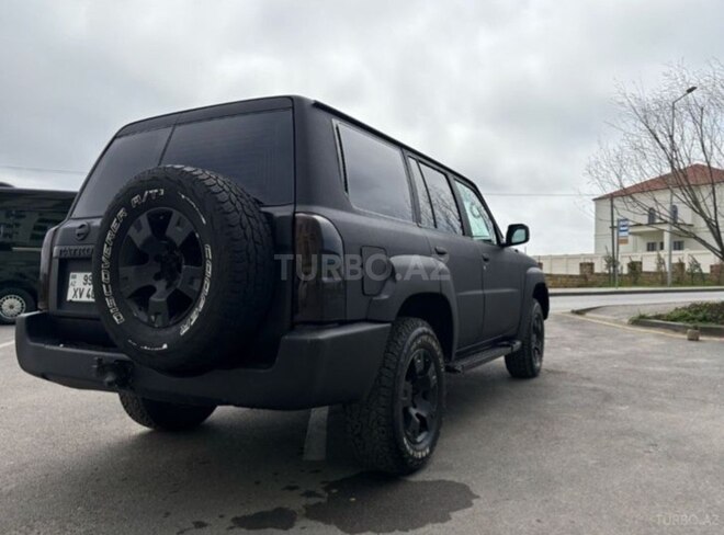 Nissan Patrol 2006, 260,000 km - 4.8 l - Bakı