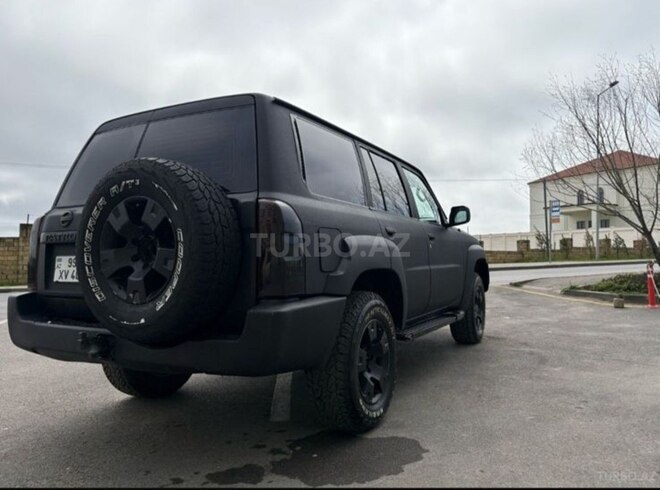 Nissan Patrol 2006, 260,000 km - 4.8 l - Bakı