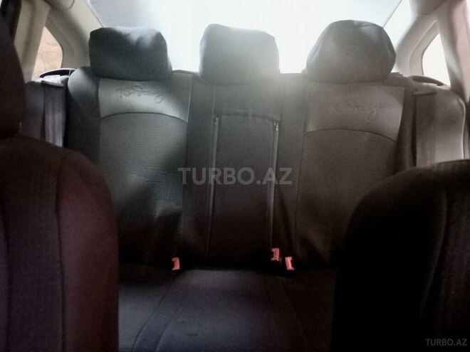 Volkswagen Passat 2004, 272 km - 1.8 л - Bakı
