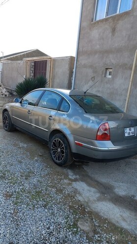 Volkswagen Passat 2004, 272 km - 1.8 л - Bakı