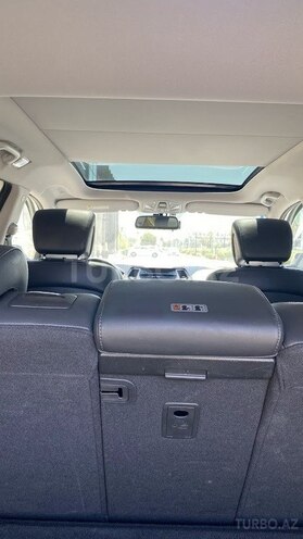 Hyundai Santa Fe-18