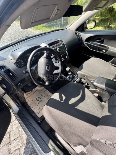 Kia  2010, 289,000 km - 1.6 l - Bakı