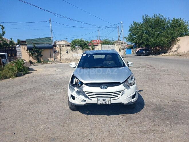 Hyundai ix35 2010, 230,000 km - 2.0 l - Bakı