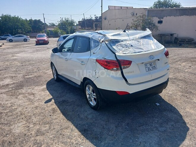 Hyundai ix35 2010, 230,000 km - 2.0 l - Bakı