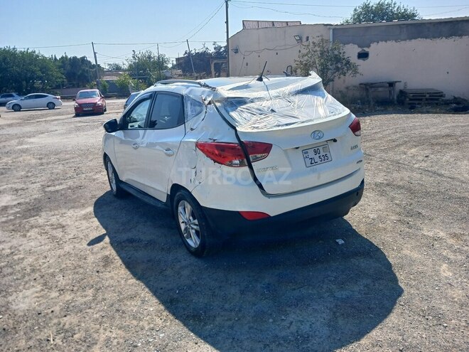 Hyundai ix35 2010, 230,000 km - 2.0 l - Bakı