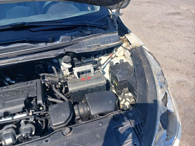 Hyundai ix35 2010, 230,000 km - 2.0 l - Bakı