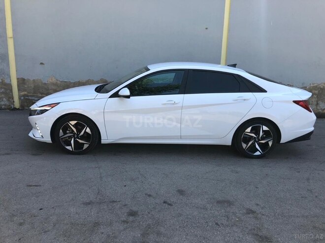 Hyundai Elantra 2021, 66,900 km - 1.6 л - Bakı