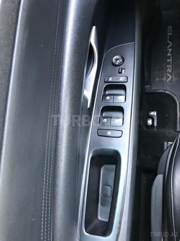 Hyundai Elantra 2021, 66,900 km - 1.6 л - Bakı