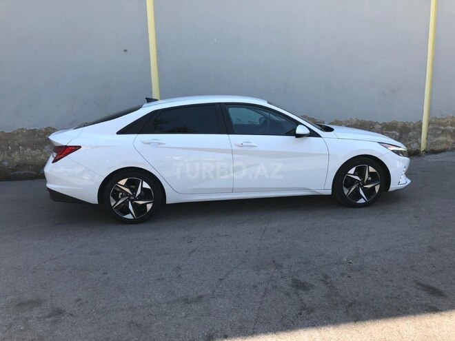 Hyundai Elantra 2021, 66,900 km - 1.6 л - Bakı