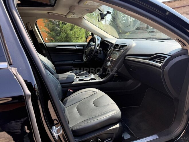 Ford Fusion (North America)-4