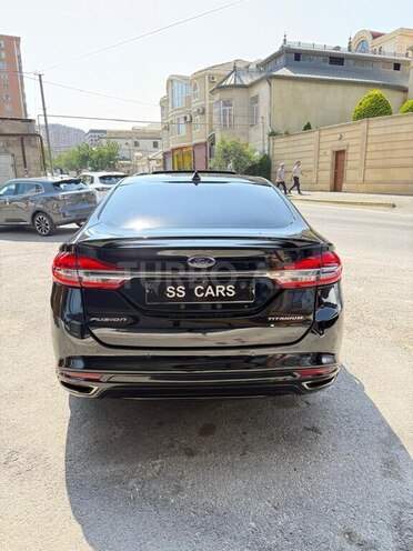 Ford Fusion (North America)-10