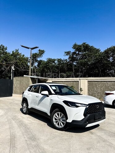 Toyota Corolla Cross 2025, 0 km - 2.0 л - Bakı