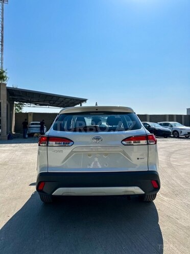 Toyota Corolla Cross 2025, 0 km - 2.0 л - Bakı