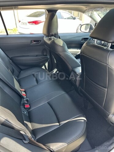 Toyota Corolla Cross 2025, 0 km - 2.0 л - Bakı