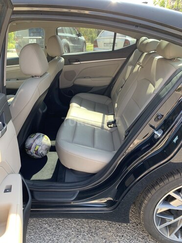 Hyundai Elantra 2019, 103,350 km - 2.0 l - Bakı