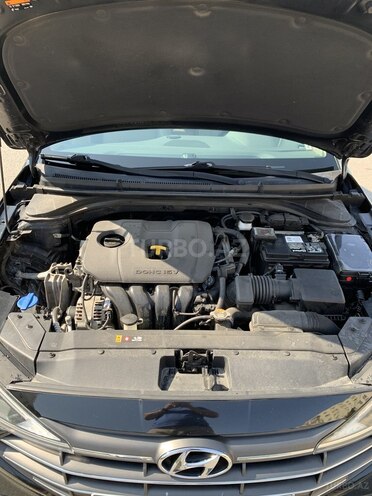 Hyundai Elantra 2019, 103,350 km - 2.0 l - Bakı