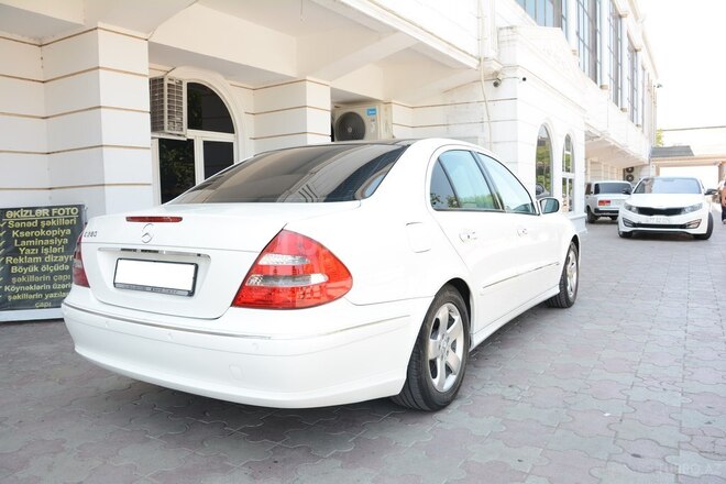 Mercedes E 280 2006, 239,000 km - 3.0 l - Bakı