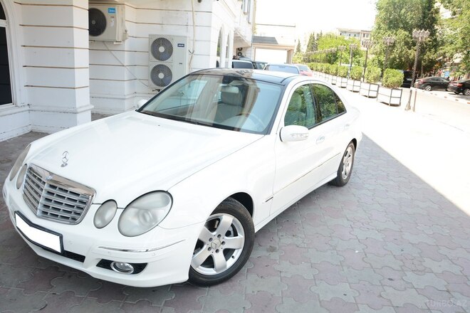 Mercedes E 280 2006, 239,000 km - 3.0 l - Bakı