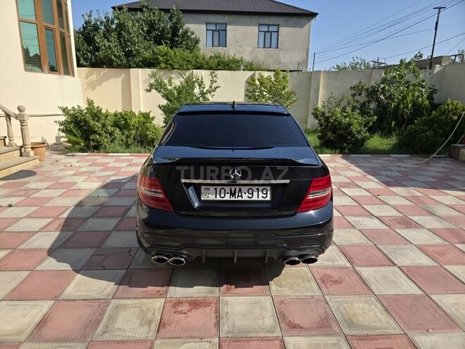 Mercedes C 350 2011, 275,000 km - 3.5 l - Sumqayıt