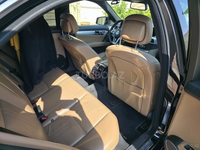 Mercedes C 350 2011, 275,000 km - 3.5 l - Sumqayıt
