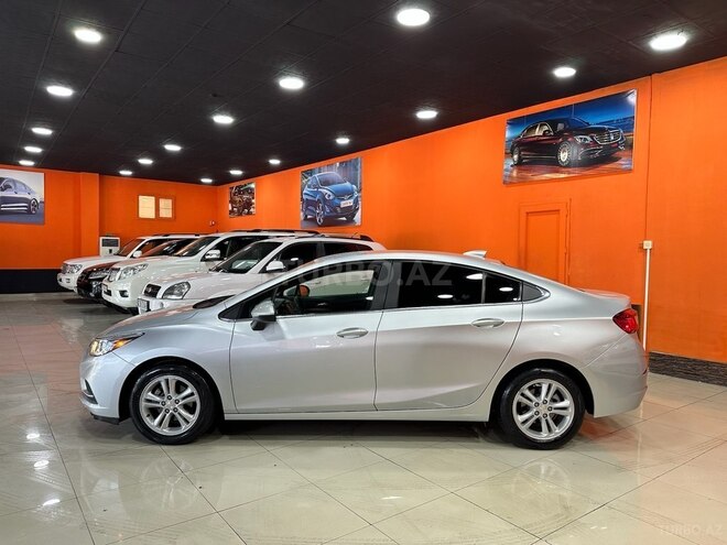 Chevrolet Cruze-4