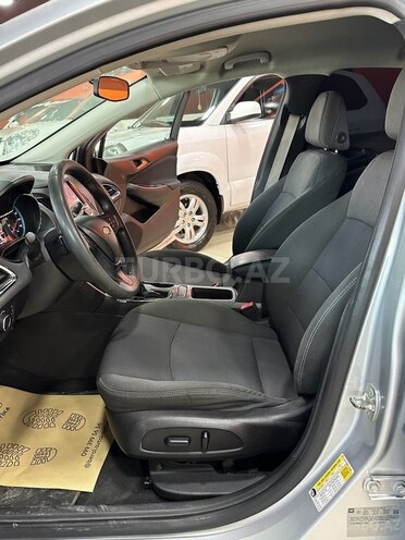 Chevrolet Cruze-15