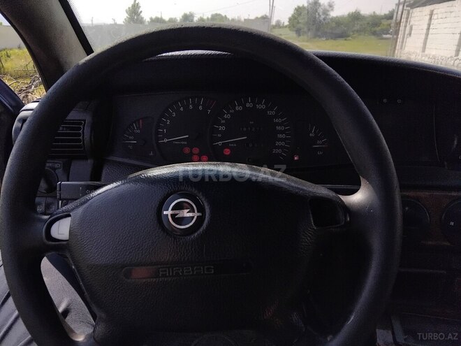 Opel Omega 1998, 381,401 km - 2.0 л - İsmayıllı
