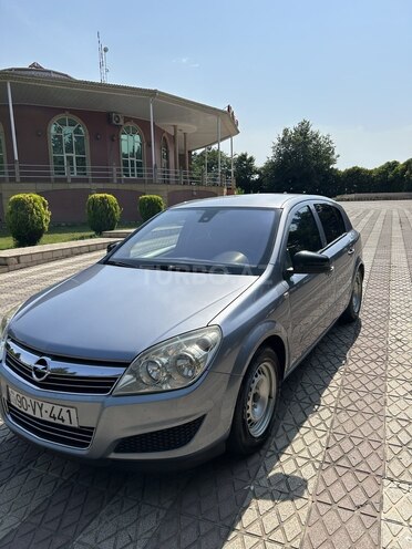 Opel Astra 2008, 283,000 km - 1.3 л - Cəlilabad
