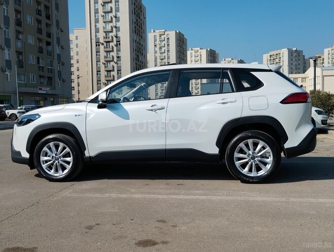 Toyota Corolla Cross 2025, 0 km - 2.0 л - Bakı