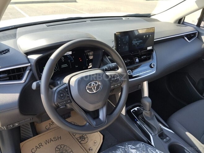 Toyota Corolla Cross 2025, 0 km - 2.0 л - Bakı