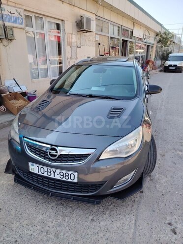 Opel Astra 2011, 160,000 km - 1.4 л - Şirvan