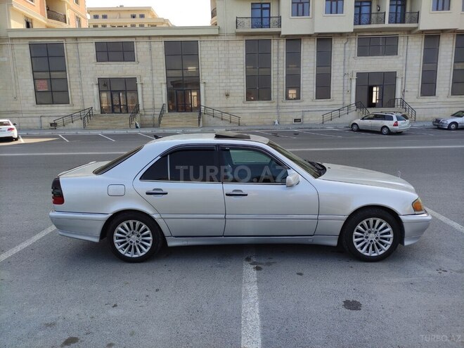 Mercedes C 230-5