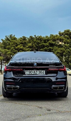 BMW 740 2017, 276,000 km - 3.0 l - Sumqayıt