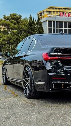BMW 740 2017, 276,000 km - 3.0 l - Sumqayıt