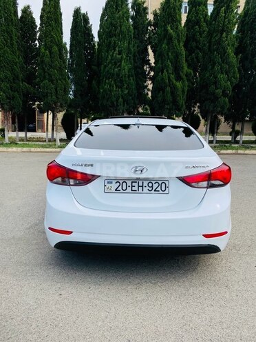 Hyundai Elantra 2015, 210,879 km - 1.8 l - Gəncə