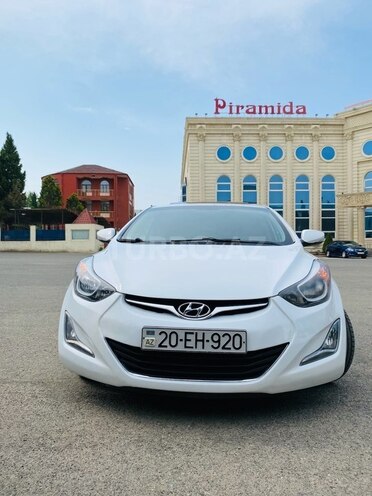 Hyundai Elantra 2015, 210,879 km - 1.8 l - Gəncə