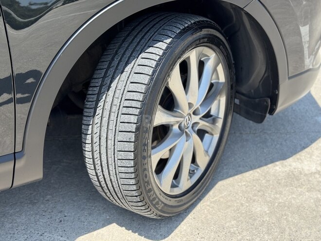 Mazda CX-9-9