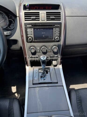Mazda CX-9-15